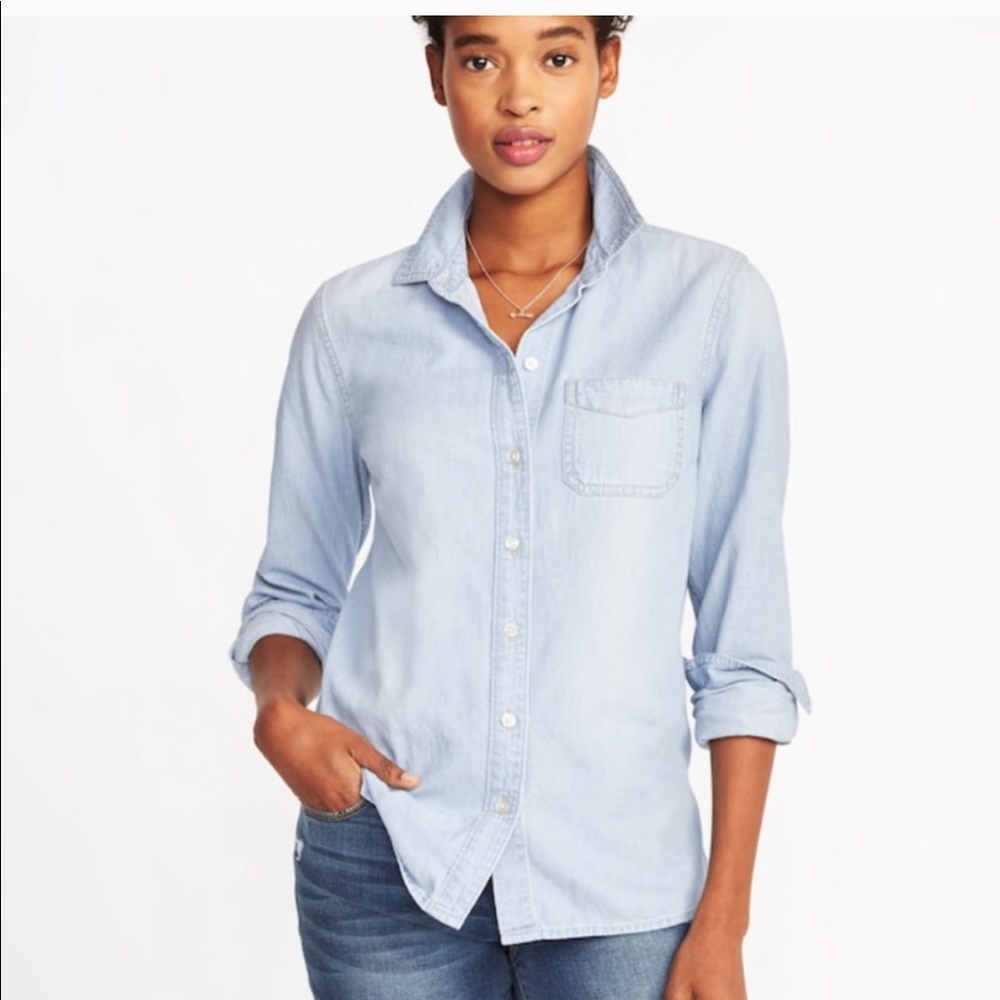 *NWT* Old Navy Chambray Button Down Blouse XL